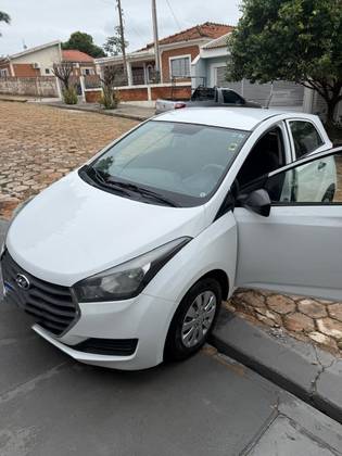 HYUNDAI HB20 1.0 COMFORT PLUS 12V FLEX 4P MANUAL HYUNDAI HB20 1.0 COMFORT PLUS 12V FLEX 4P MANUAL